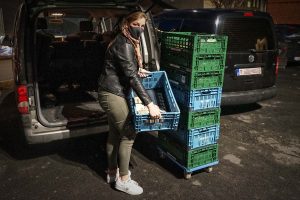 Oud naar nieuw - P-style - foto6 - haal een veel collis op bij de supermarkt